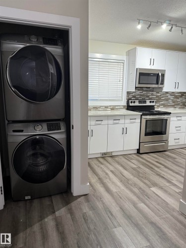 7604 7606 75 Street, Edmonton, AB - Indoor Photo Showing Laundry Room
