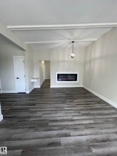 7604 7606 75 Street, Edmonton, AB - Indoor Photo Showing Other Room
