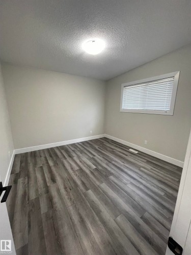 7604 7606 75 Street, Edmonton, AB - Indoor Photo Showing Other Room