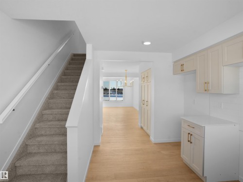 3-1209 Keswick Drive, Edmonton, AB - Indoor Photo Showing Other Room