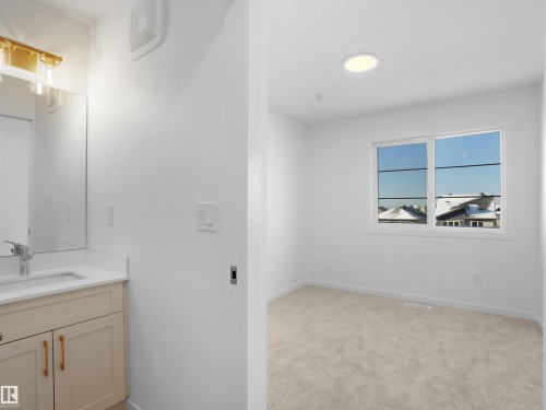 3-1209 Keswick Drive, Edmonton, AB - Indoor Photo Showing Other Room