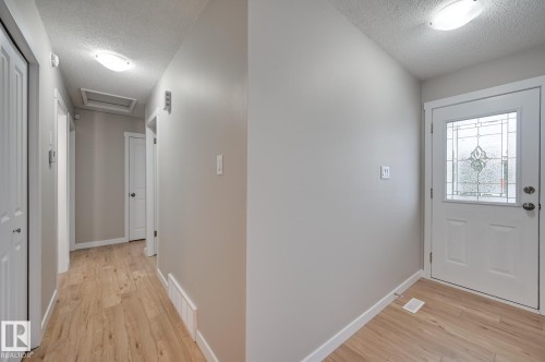 14903 77 Street, Edmonton, AB - Indoor Photo Showing Other Room