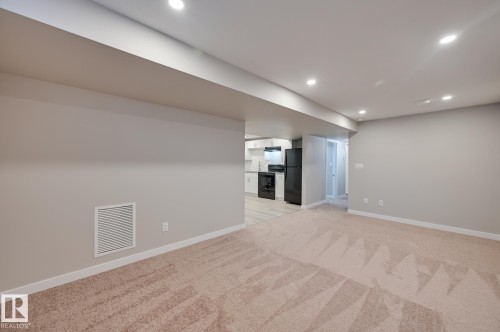 14903 77 Street, Edmonton, AB - Indoor Photo Showing Other Room