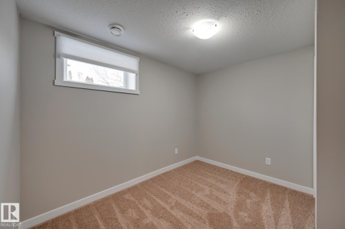 14903 77 Street, Edmonton, AB - Indoor Photo Showing Other Room