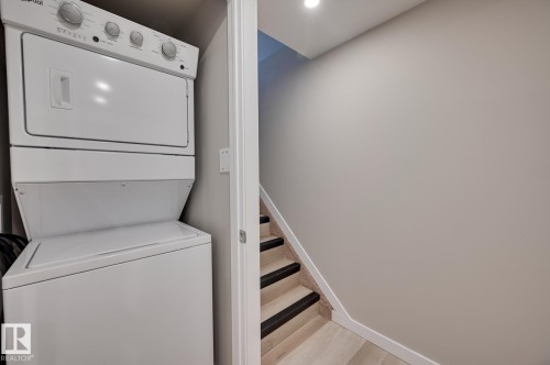 14903 77 Street, Edmonton, AB - Indoor Photo Showing Laundry Room