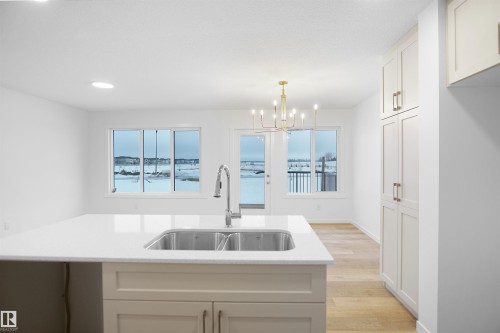 26 1430 Aster Way, Edmonton, AB - Indoor Photo Showing Other Room