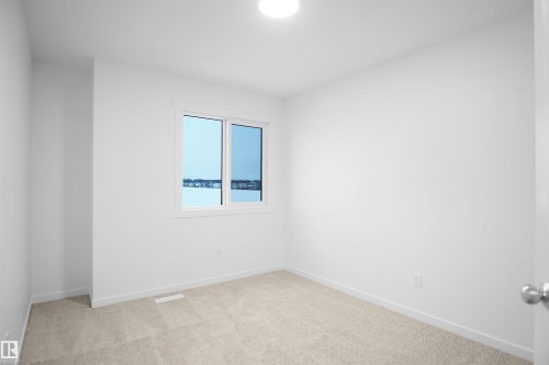 26 1430 Aster Way, Edmonton, AB - Indoor Photo Showing Bathroom