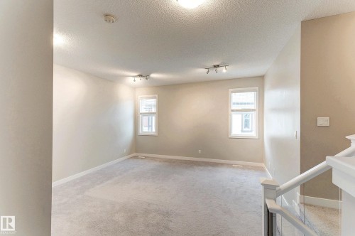 5441 Allbright Square Square, Edmonton, AB - Indoor Photo Showing Other Room