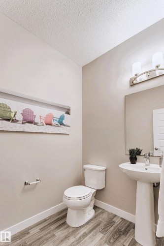 5441 Allbright Square Square, Edmonton, AB - Indoor Photo Showing Bathroom