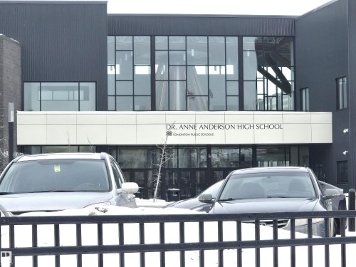 Walking distance to Dr Anne Anderson high school. - 5441 Allbright Square Square, Edmonton, AB - 