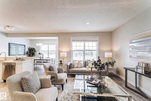 5441 Allbright Square Square, Edmonton, AB - Indoor Photo Showing Living Room