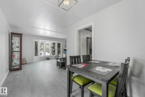 5204 47 Street, Redwater, AB - Indoor Photo Showing Dining Room