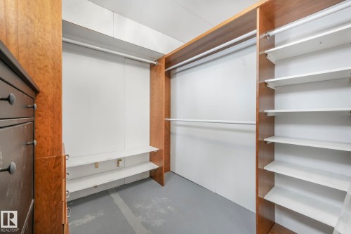 5204 47 Street, Redwater, AB - Indoor