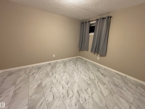 6105 17A Avenue, Edmonton, AB - Indoor Photo Showing Other Room