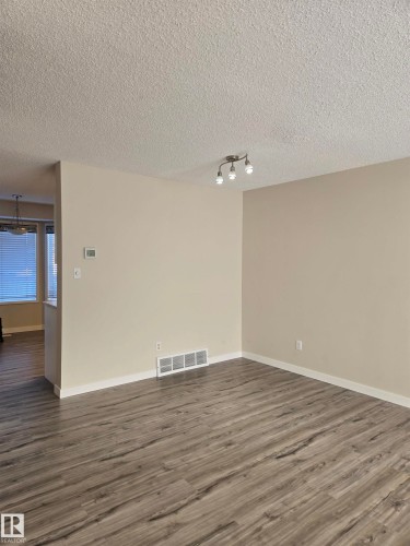 8006 15A Avenue, Edmonton, AB - Indoor Photo Showing Other Room