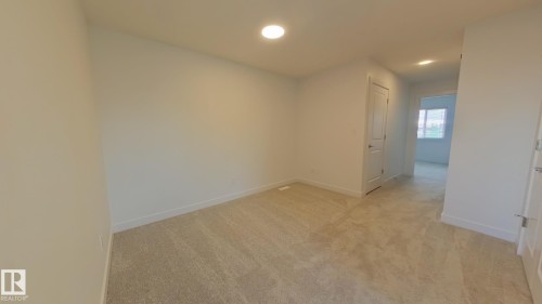 Main 1039 Aster Boulevard, Edmonton, AB - Indoor Photo Showing Other Room