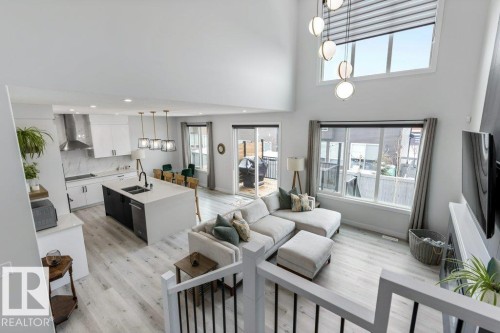 6464 King Wynd, Edmonton, AB - Indoor