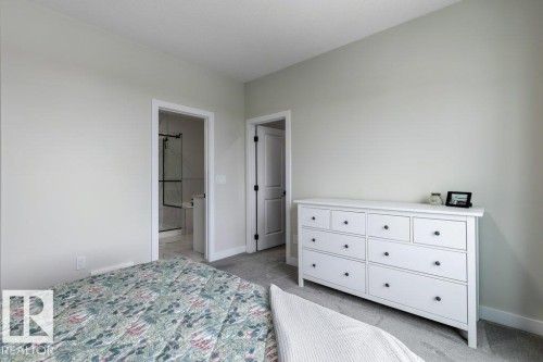 6464 King Wynd, Edmonton, AB - Indoor Photo Showing Bedroom