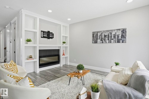 10633 64 Avenue, Edmonton, AB - Indoor Photo Showing Living Room With Fireplace