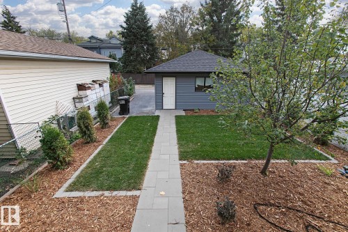 10633 64 Avenue, Edmonton, AB - Outdoor