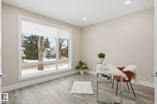 10633 64 Avenue, Edmonton, AB - Indoor