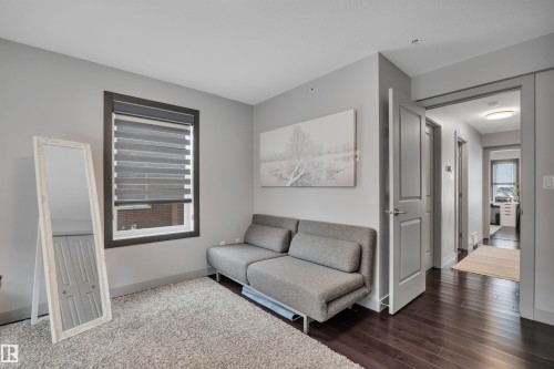 1641 Cunningham Way, Edmonton, AB - Indoor