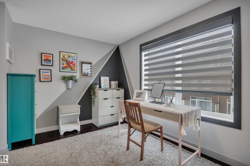 1641 Cunningham Way, Edmonton, AB - Indoor Photo Showing Other Room