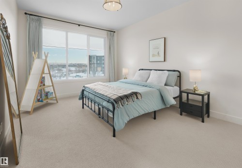 4183 Cameron Heights Point(E), Edmonton, AB - Indoor Photo Showing Bedroom