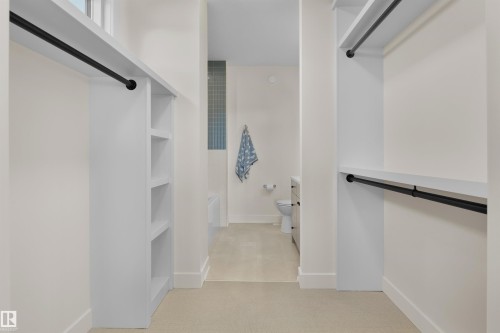 4183 Cameron Heights Point(E), Edmonton, AB - Indoor