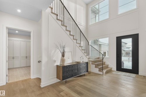 4183 Cameron Heights Point(E), Edmonton, AB - Indoor Photo Showing Other Room