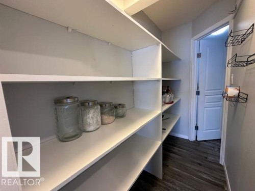 461 Charlotte Crescent, Sherwood Park, AB - Indoor With Storage