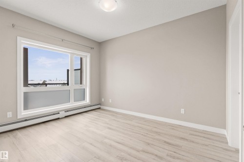 412 12804 140 Avenue, Edmonton, AB - Indoor Photo Showing Other Room