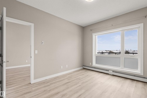 412 12804 140 Avenue, Edmonton, AB - Indoor Photo Showing Other Room