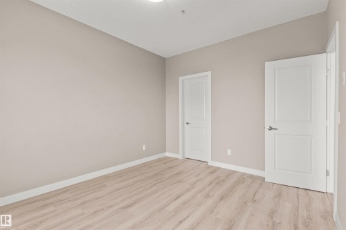 412 12804 140 Avenue, Edmonton, AB - Indoor Photo Showing Other Room