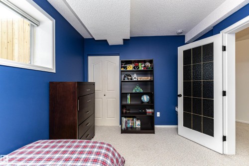 58 Durocher Street, St. Albert, AB - Indoor Photo Showing Bedroom