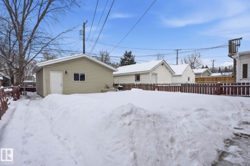 10840 74 Avenue, Edmonton, AB - Outdoor