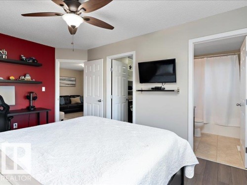 13434 166 Avenue, Edmonton, AB - Indoor Photo Showing Bedroom