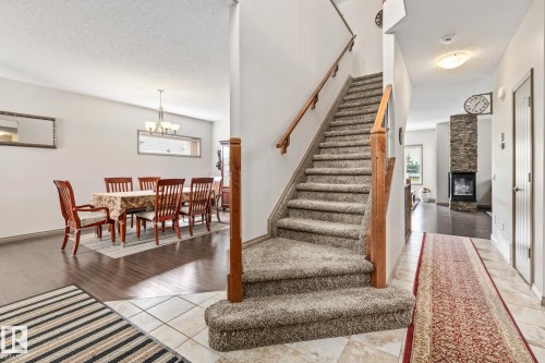 9520 206 Street, Edmonton, AB - Indoor