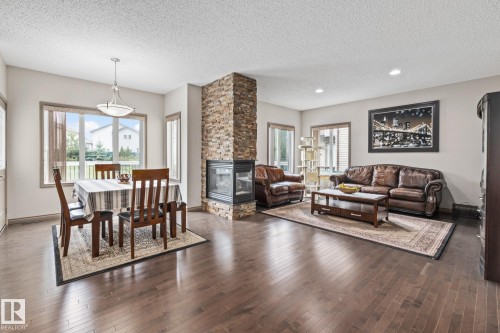 9520 206 Street, Edmonton, AB - Indoor