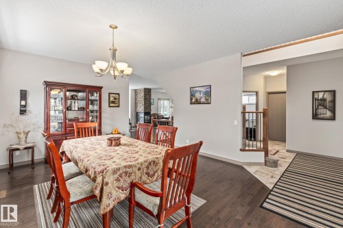 9520 206 Street, Edmonton, AB - Indoor Photo Showing Dining Room