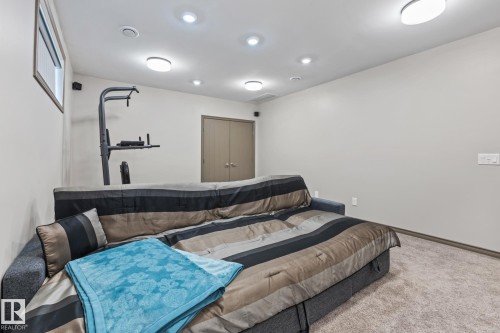 9520 206 Street, Edmonton, AB - Indoor