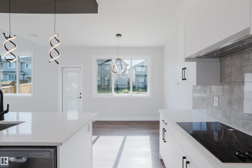 329 Balsam Link, Leduc, AB 