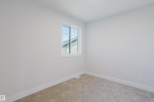 329 Balsam Link, Leduc, AB 