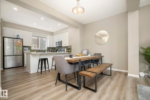 50 2072 Wonnacott Way, Edmonton, AB - Indoor Photo Showing Other Room