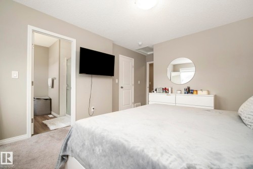 50 2072 Wonnacott Way, Edmonton, AB - Indoor Photo Showing Bedroom