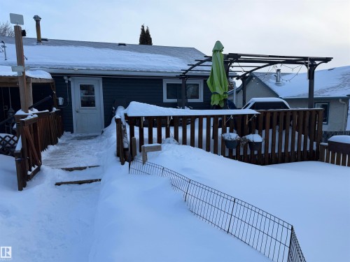 View of snow covered rear of property - 4506 53 Avenue, Barrhead, AB - Outdoor