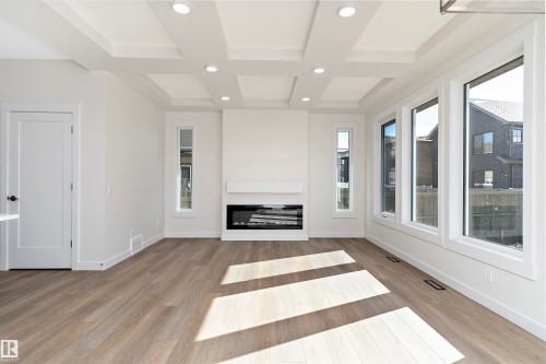1083 Cristall Crescent, Edmonton, AB - Indoor
