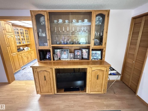 5309 51 Street, Jarvie, AB - Indoor Photo Showing Other Room