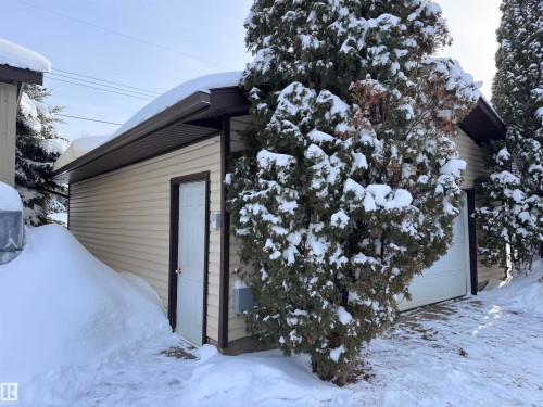 5309 51 Street, Jarvie, AB - Outdoor