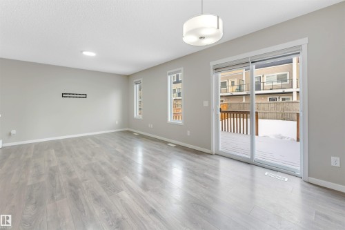 1217 29 Street, Edmonton, AB - Indoor Photo Showing Other Room